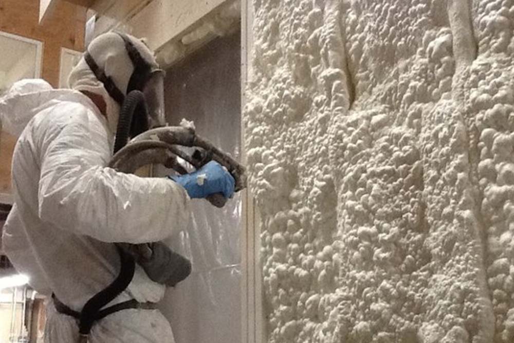 Wall Spray Foam Insulation Service